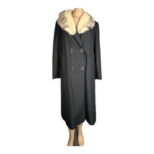 R.M. Taylor Co. Furs Wool Blend with Genuine Silver Fox Fur Collar Small